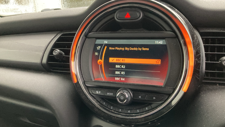 MINI Hatchback 1.5 Cooper II 3dr Petrol Hatchback